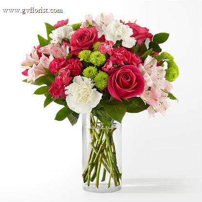 Sweet & Pretty Bouquet –  Grass Valley Florist, Grass Valley CA