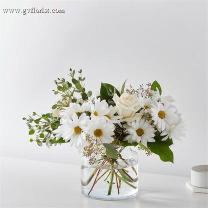 Fresh Linen Bouquet –  Grass Valley Florist, Grass Valley CA