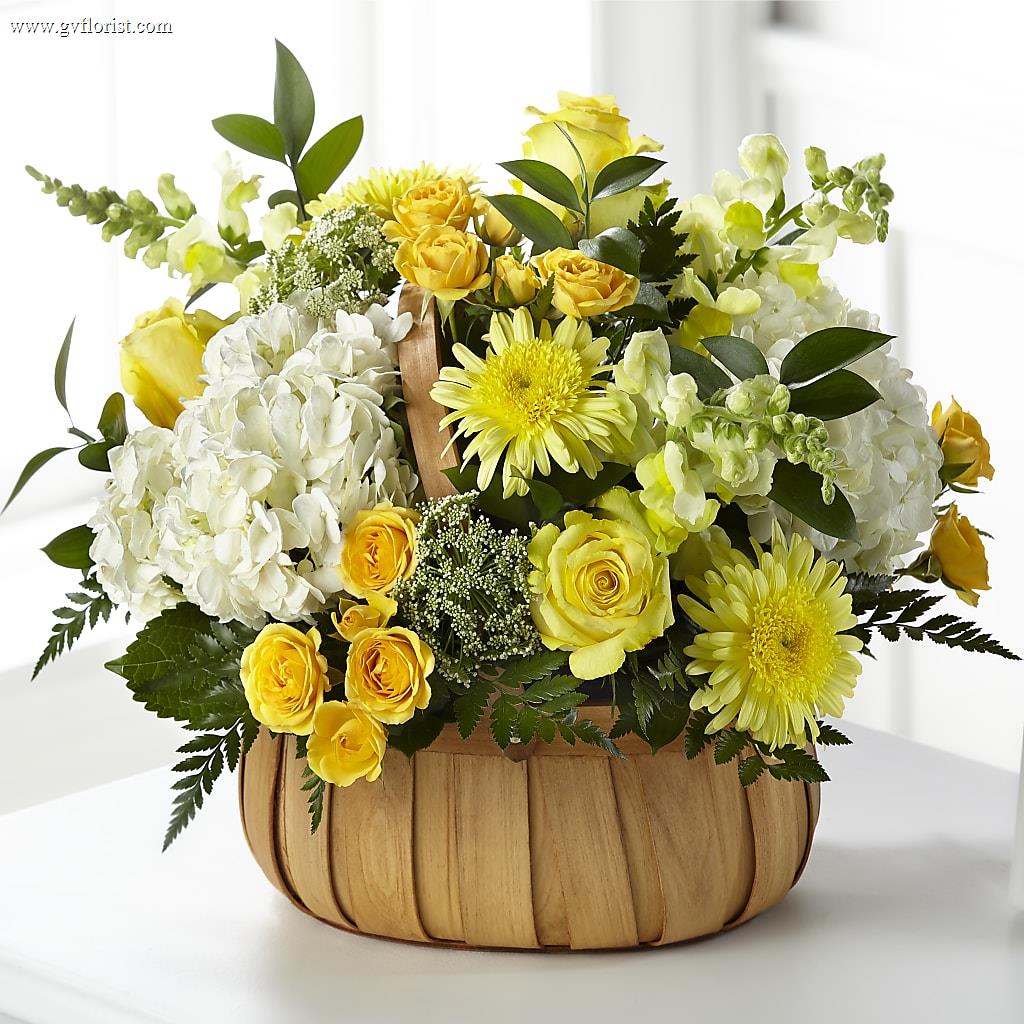 Rustic Remembrance Basket –  Grass Valley Florist, Grass Valley CA