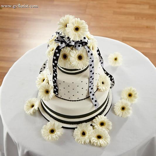 Simple Sophistication Cake Décor –  Grass Valley Florist, Grass Valley CA